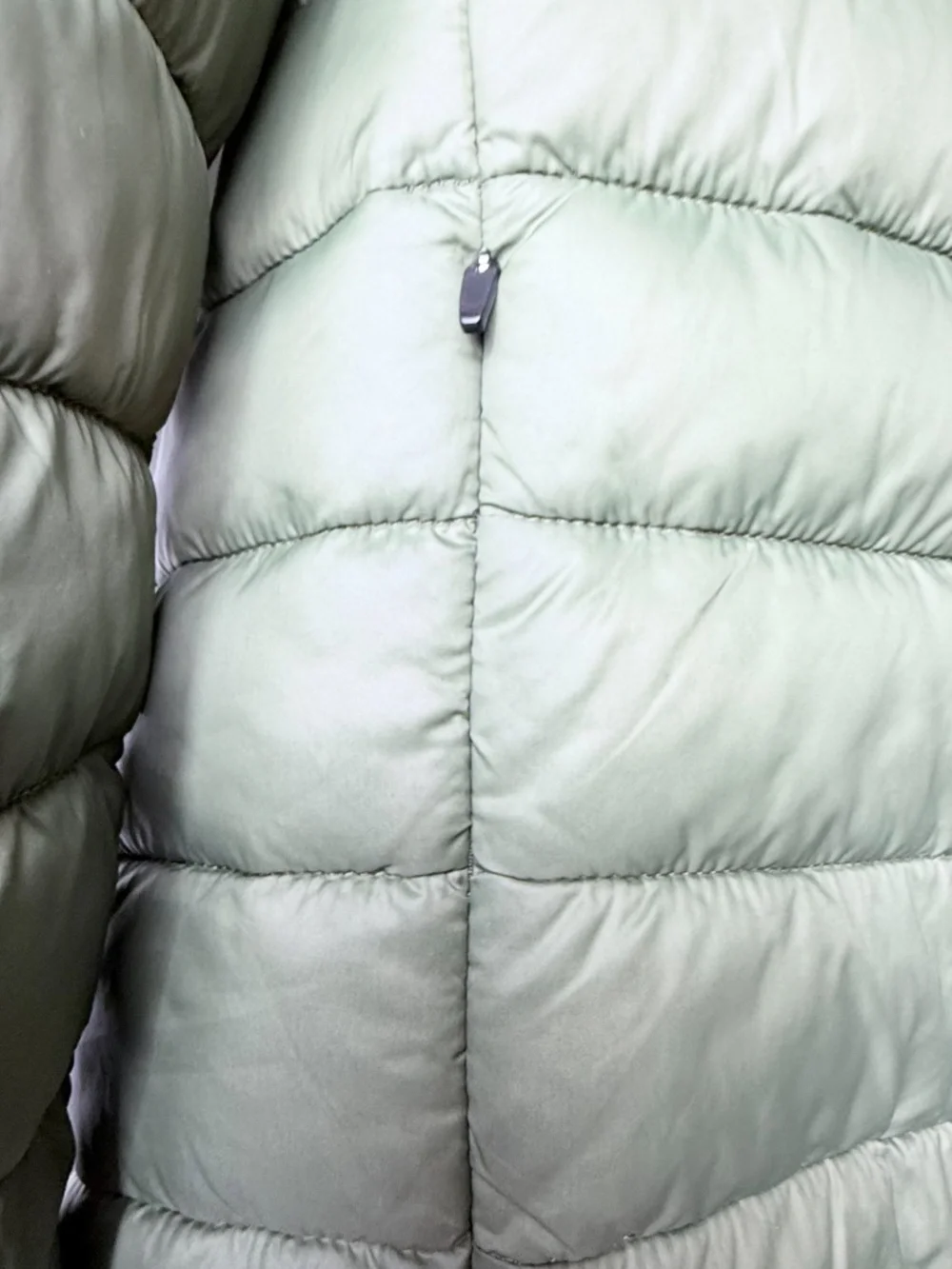 Save the Duck Puffer Jacket Men's Size Medium Winter Cozy (NOTE FLAW)